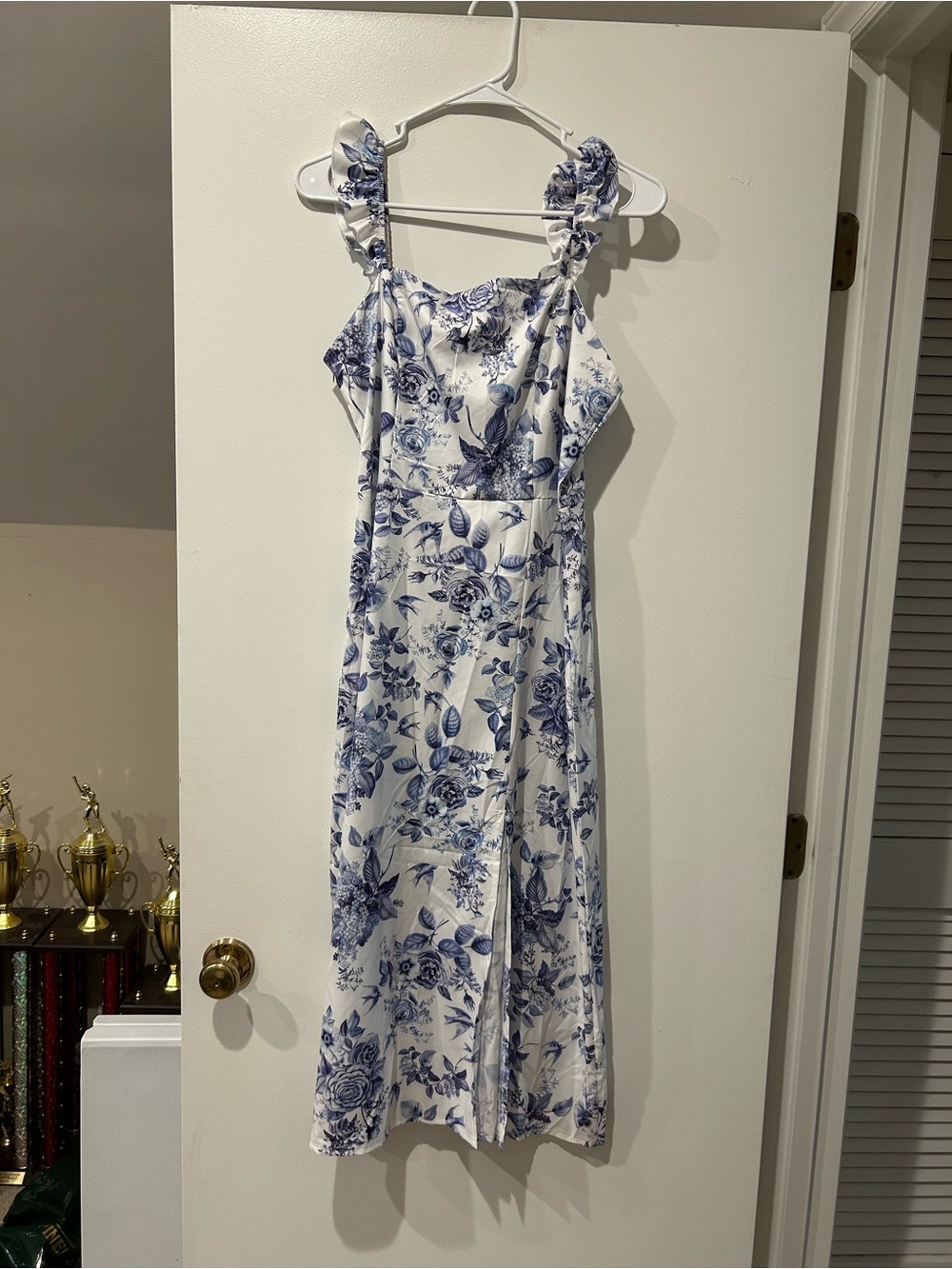 SHEIN White and Blue Floral Ruffle Strap Midi Dress